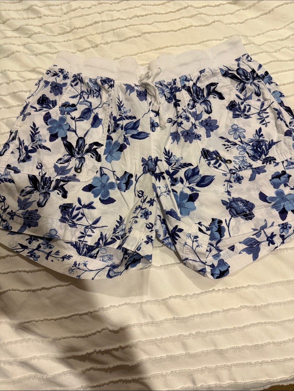Blue Floral Drawstring Women’s Shorts